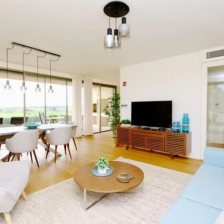 La Nature: Luxurious Laguna Village Retreat Apartment *
